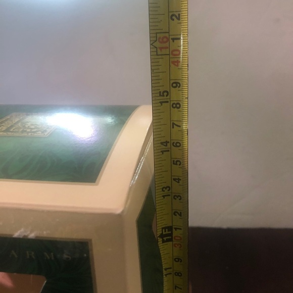 - - Vintage Glass Oil Lantern. NEW - Picture 5 of 6